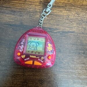 Giga Pets Digital Pet Keychain